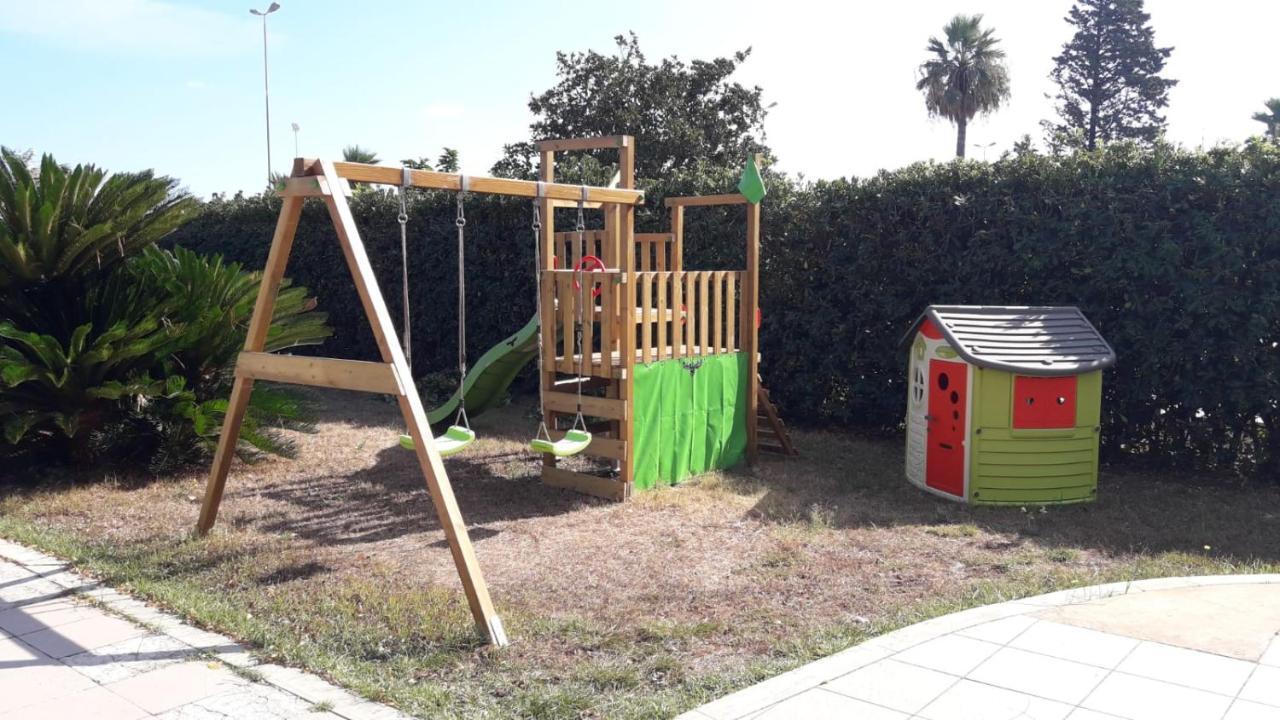Villa Del Mar Bari Exterior foto